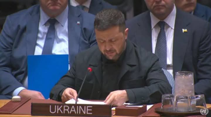 AG de l’ONU : Zelensky accuse Poutine de vouloir prolonger la guerre en Ukraine