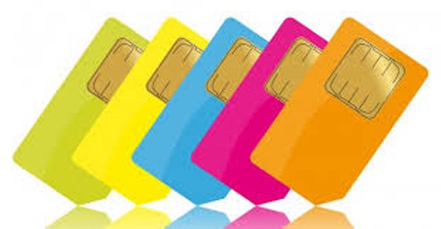 Fraude sur les appels entrants : vaste coup de filet de la police, plus de 4000 puces saisies