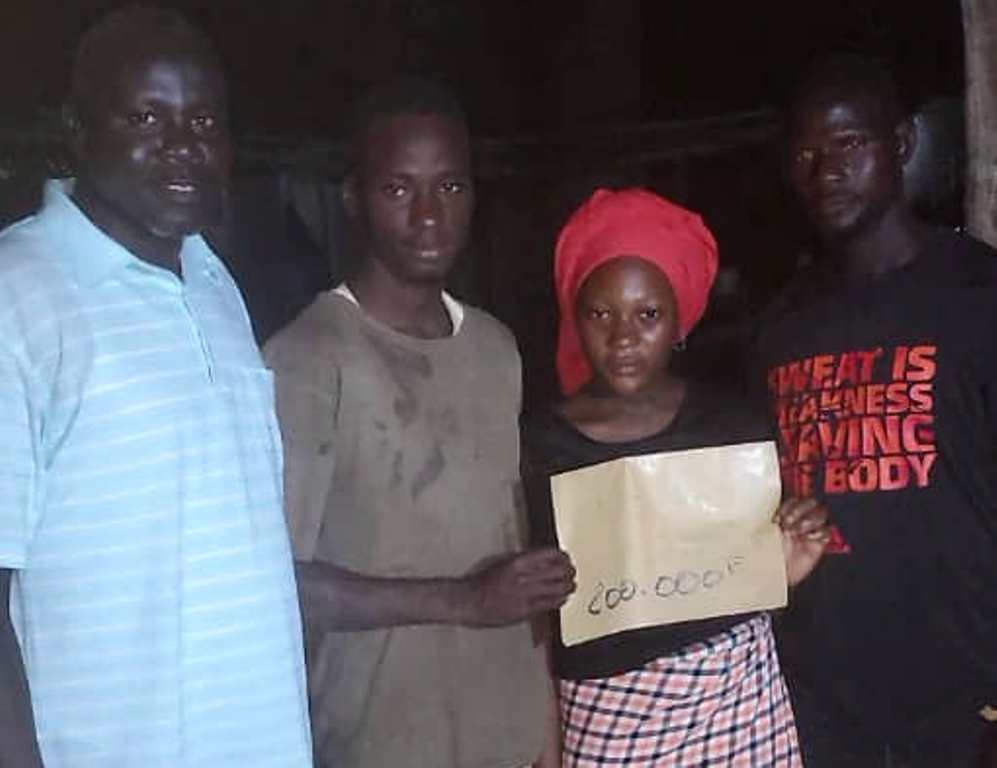 Geste de solidarité à Mako : NOGA MINE offre 400.000 F CFA à deux nouvelles mamans