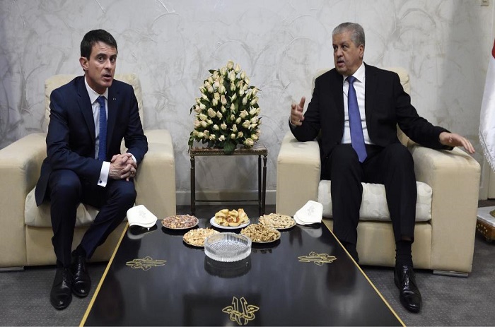 En Algérie, Valls place l’amitié franco-algérienne par-dessus tout