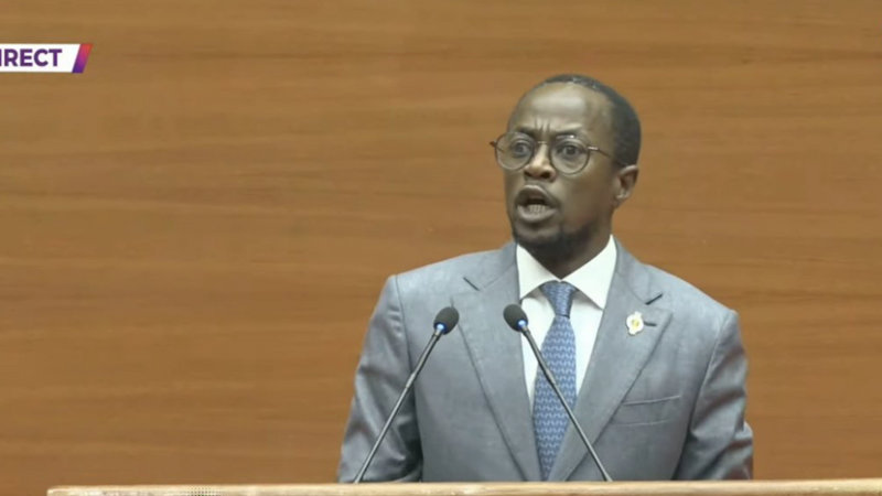 Abdou Mbow au ministre Daouda Ngom : "J'espère que vous n'oseriez pas toucher aux bourses des étudiants"