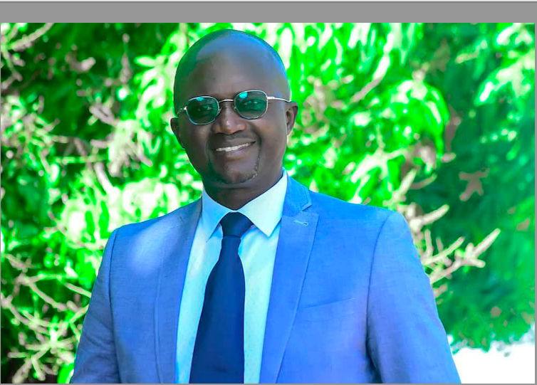 Transport terrestre : Yankhoba Diémé annonce l’arrivée de 500 nouveaux taxis et de 480 bus