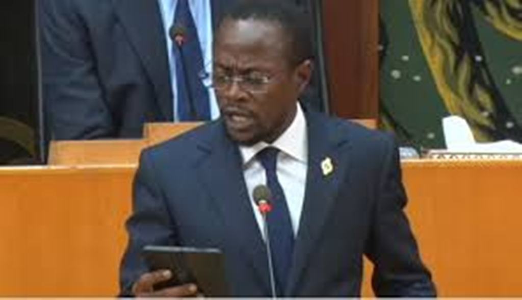 Industrialisation et cherté de la vie : Abdou Mbow secoue le ministre Serigne Guèye Diop