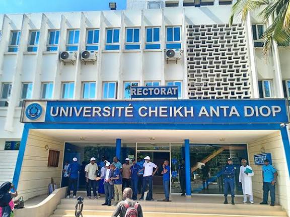 Paiement des bourses : l’UNAPEES plaide pour une solution concertée et immédiate