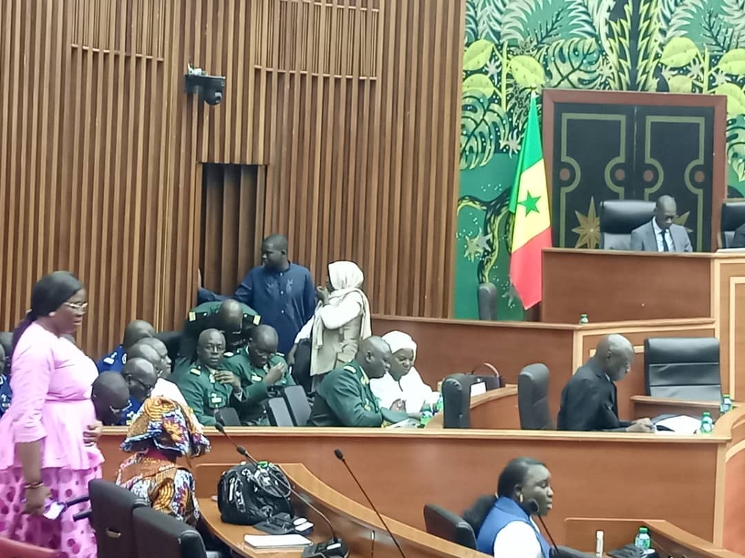 Budget 2026 : le ministre des Forces armées met l’accent sur la sécurité, les infrastructures et le bien-être des soldats