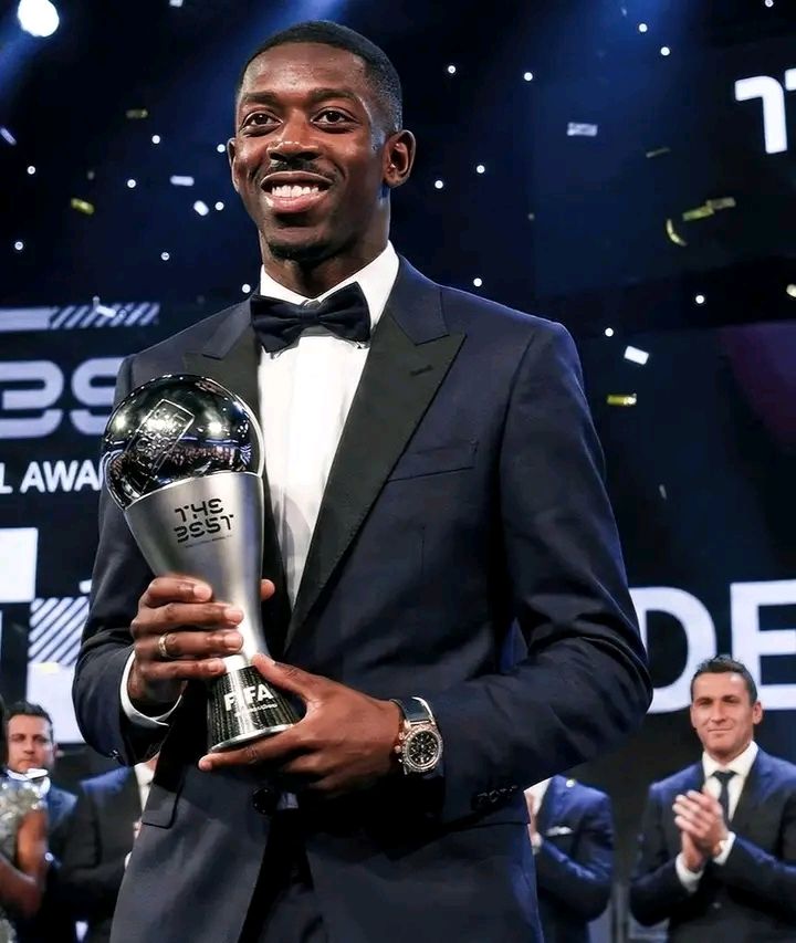 Foot : Ousmane Dembélé remporte le Trophée FIFA The Best