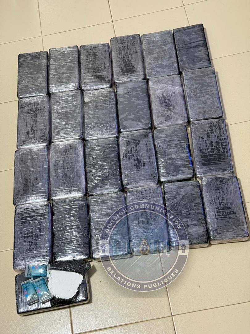 Keur Massar : un réseau de trafic de cocaïne et de faux billets démantelé