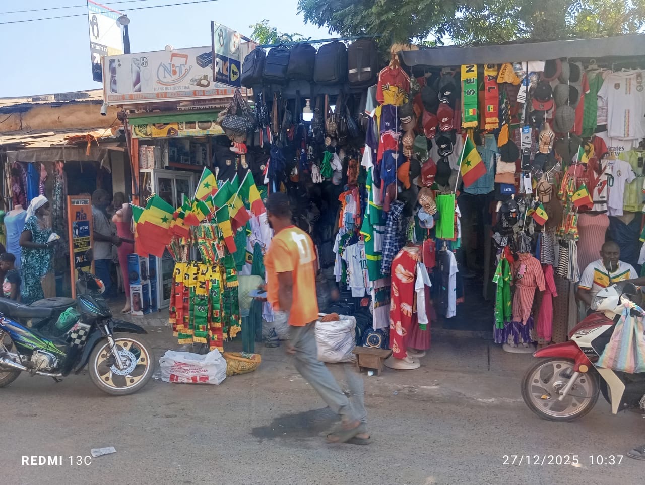 ​CAN 2025 :  le marché central de Kolda  aux couleurs nationales avant Sénégal – RD Congo