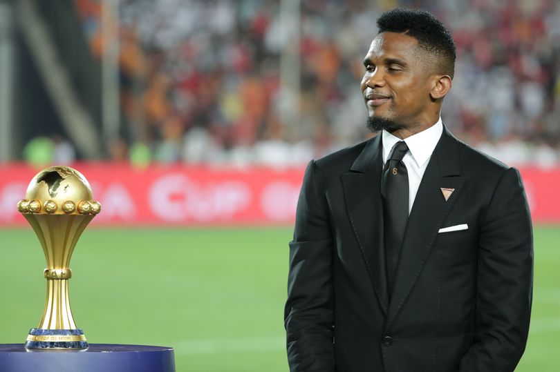 Football africain : Eto’o suspendu de quatre matchs avec une amende de 20.000 dollars américains
