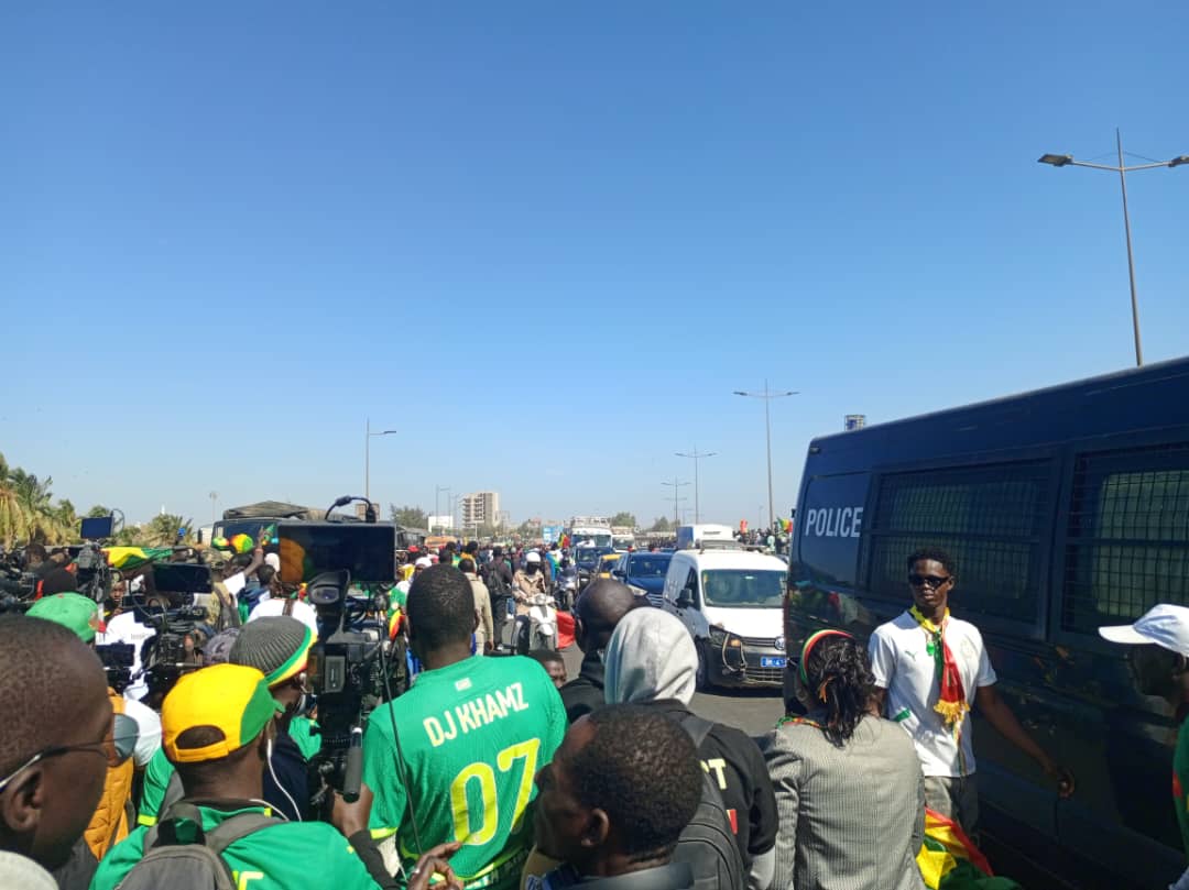 En images : Dakar en fête, les supporters célèbrent les champions d’Afrique 2025