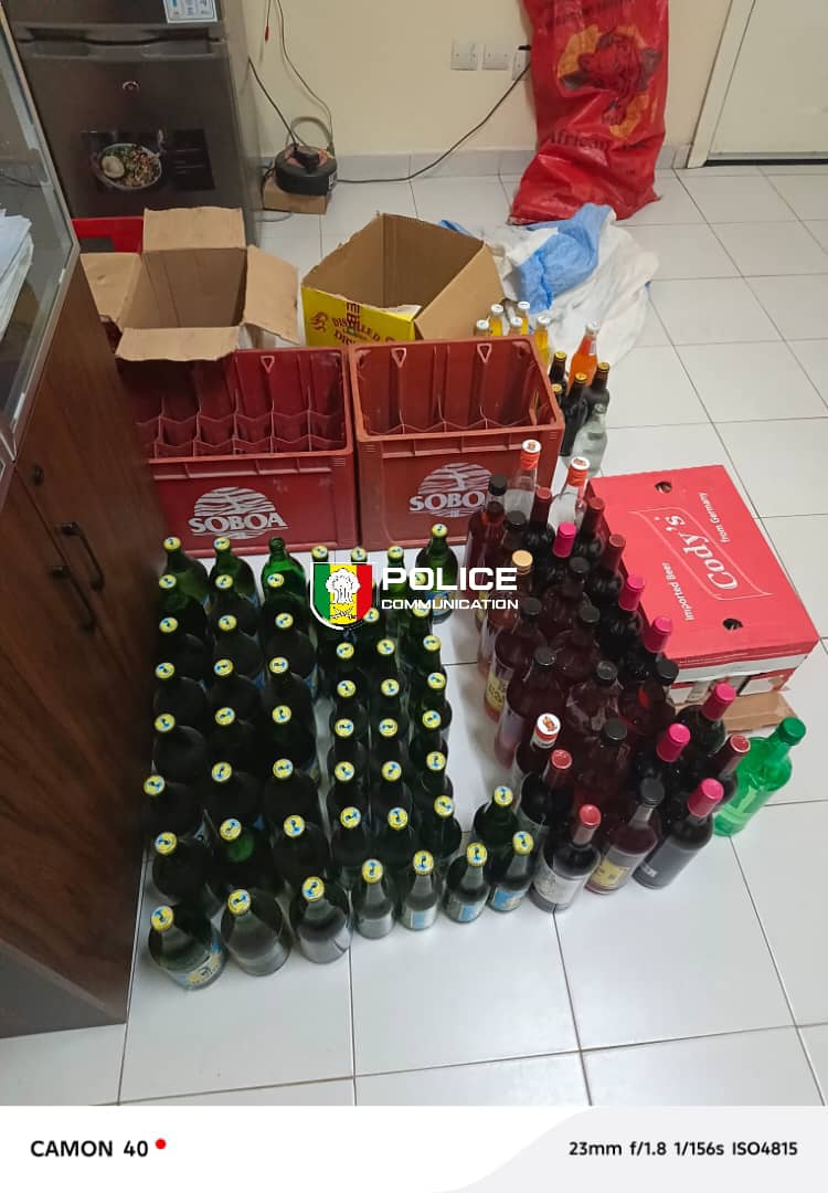 Diamaguène Sicap Mbao : 153 bouteilles d’alcool saisies dans un débit de boissons clandestin, la gérante arrêtée