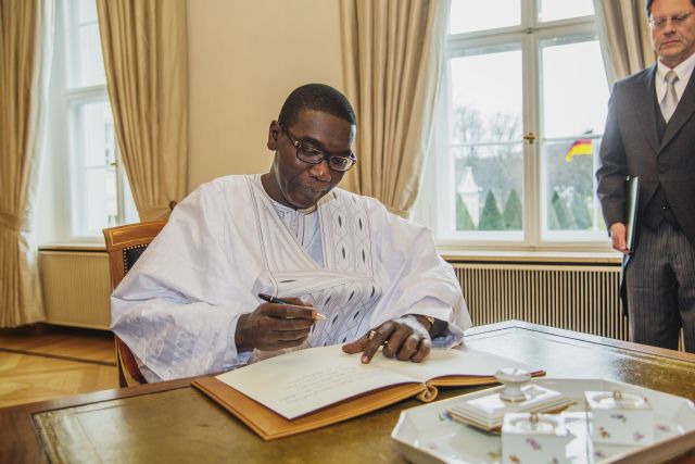 Hommage à l'Ambassadeur Abdoul Aziz NDIAYE