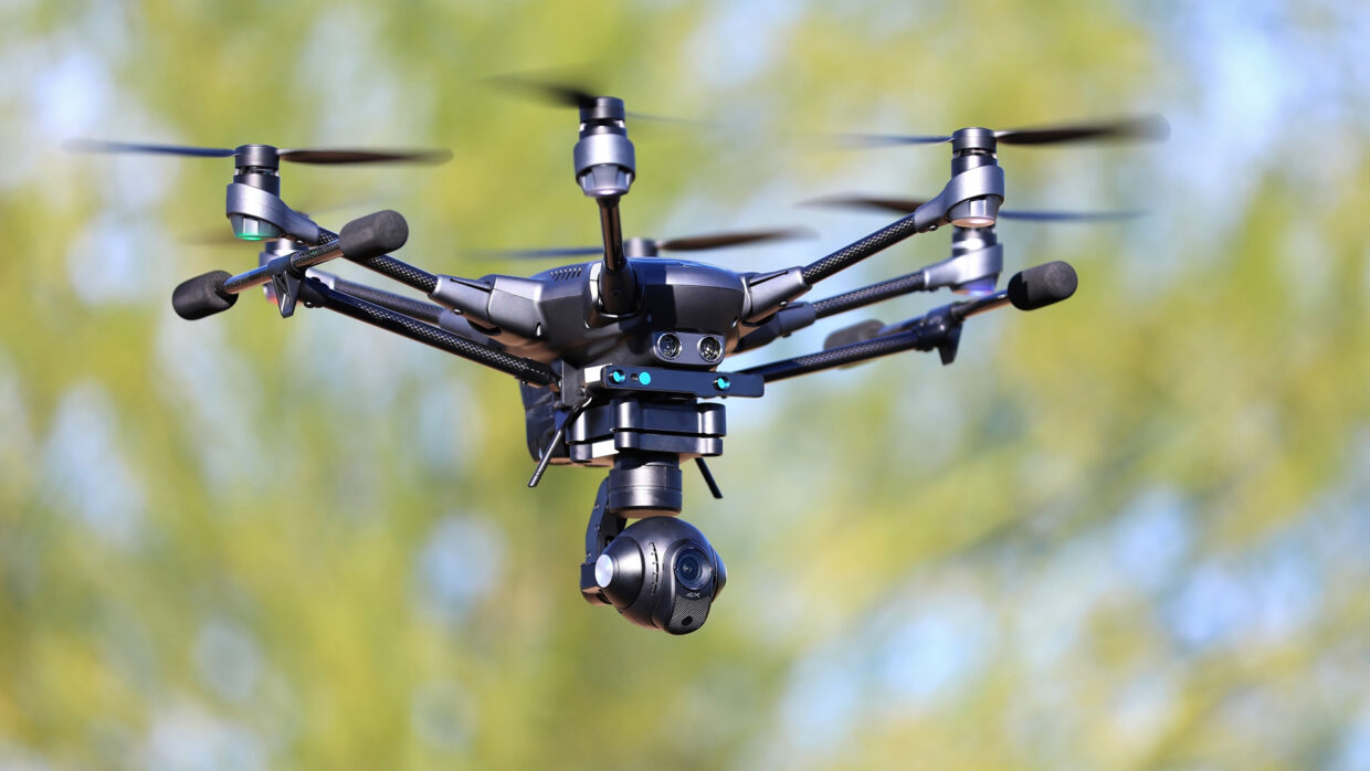 Sécurité aérienne : l’ANACIM interdit les vols de drones de loisir sur tout le territoire national