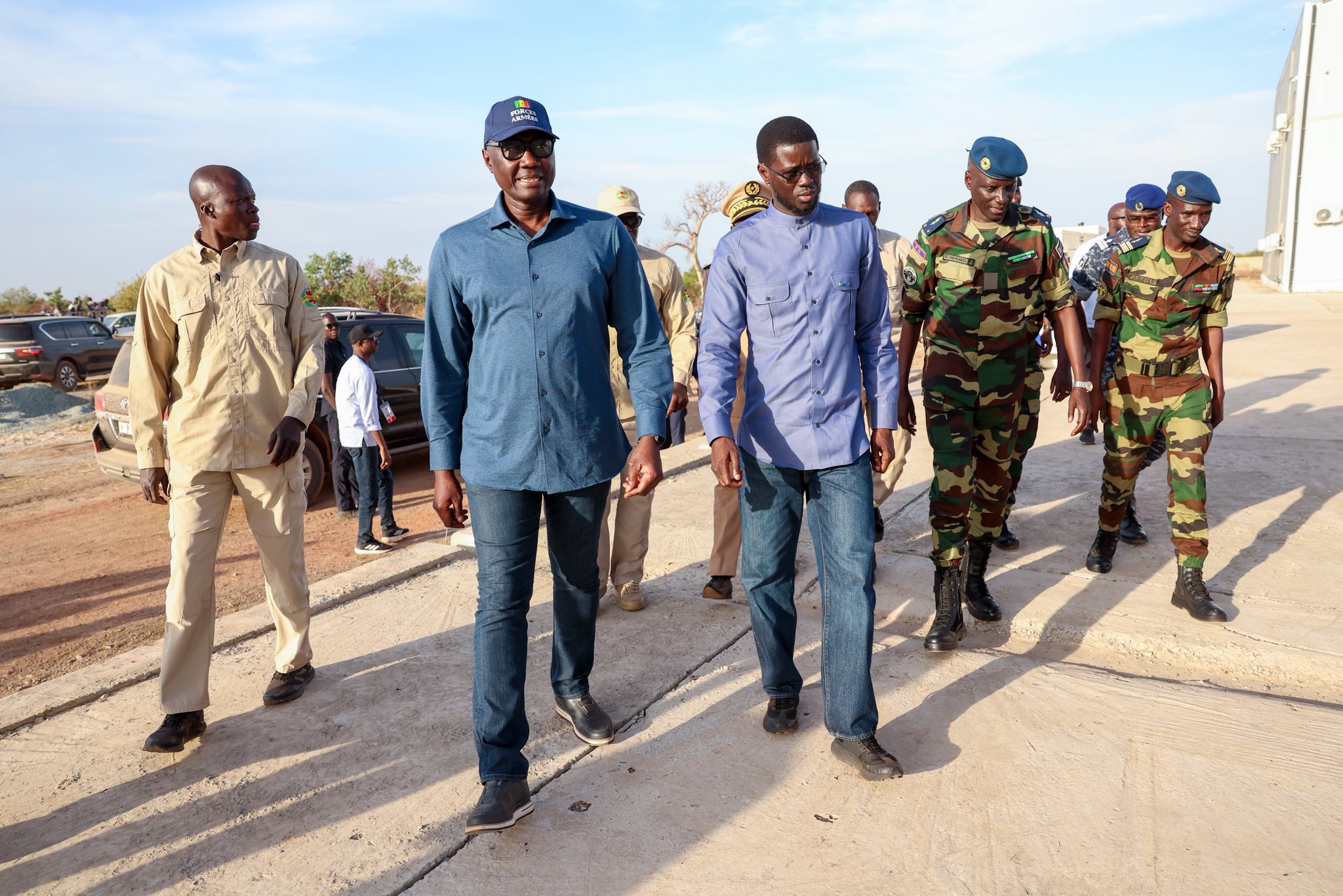Tambacounda : le Président Diomaye visite la Base aérienne et réaffirme le lien entre sécurité et développement