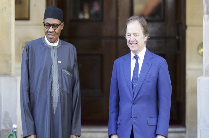 Royaume-Uni: Cameron organise une grand-messe anti-corruption