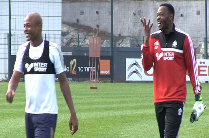 OM : Ayew rend hommage à Mandanda