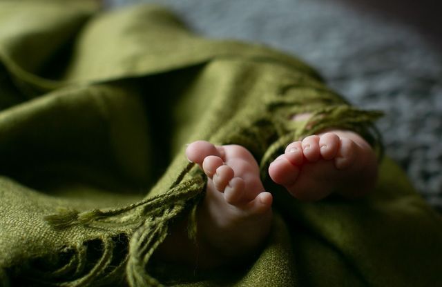 Yoff Aéroport : une aide-cuisinière arrêtée pour avoir enfermé son nouveau-né dans le tiroir d’une armoire