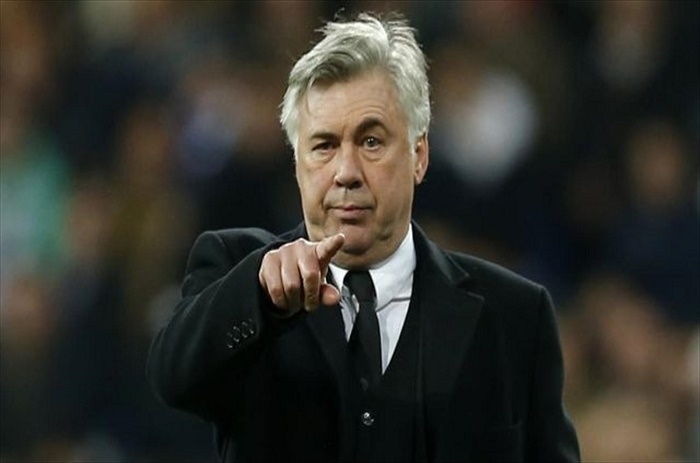Ancelotti encourage MU à prendre Ibrahimovic