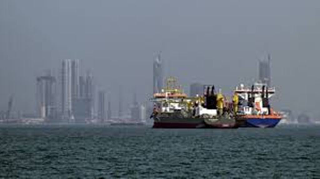 L’Iran annonce « laisser les navires non hostiles » emprunter le détroit d’Ormuz L’Iran annonce « laisser les navires non hostiles » emprunter le détroit d’Ormuz