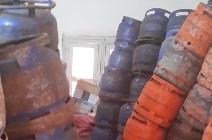 Les images de la drogue saisie par les douaniers.