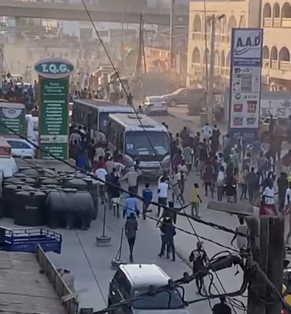 Vandalisme après le match Guédiawaye FC – AS Pikine : La Police nationale traque les casseurs 