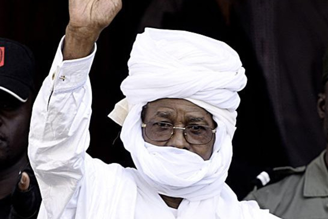 Poursuivi pour crimes contre l’humanité : Hisséne Habré fixé sur son sort demain