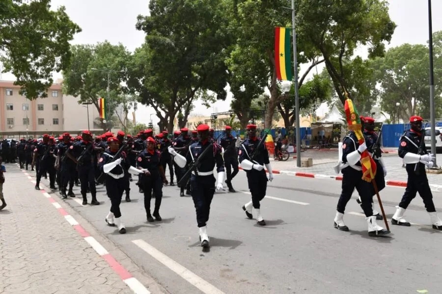 Défilé du 4 avril à Thiès : répétition générale des troupes en présence du CEMGA