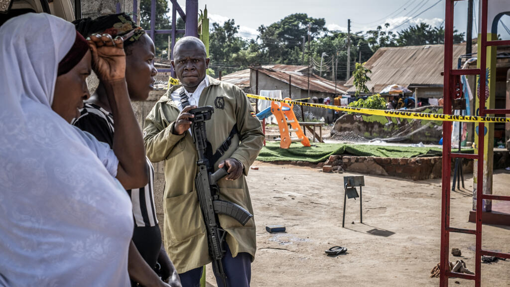 Ouganda: quatre enfants poignardés à mort et dix autres blessés dans une école maternelle de Kampala