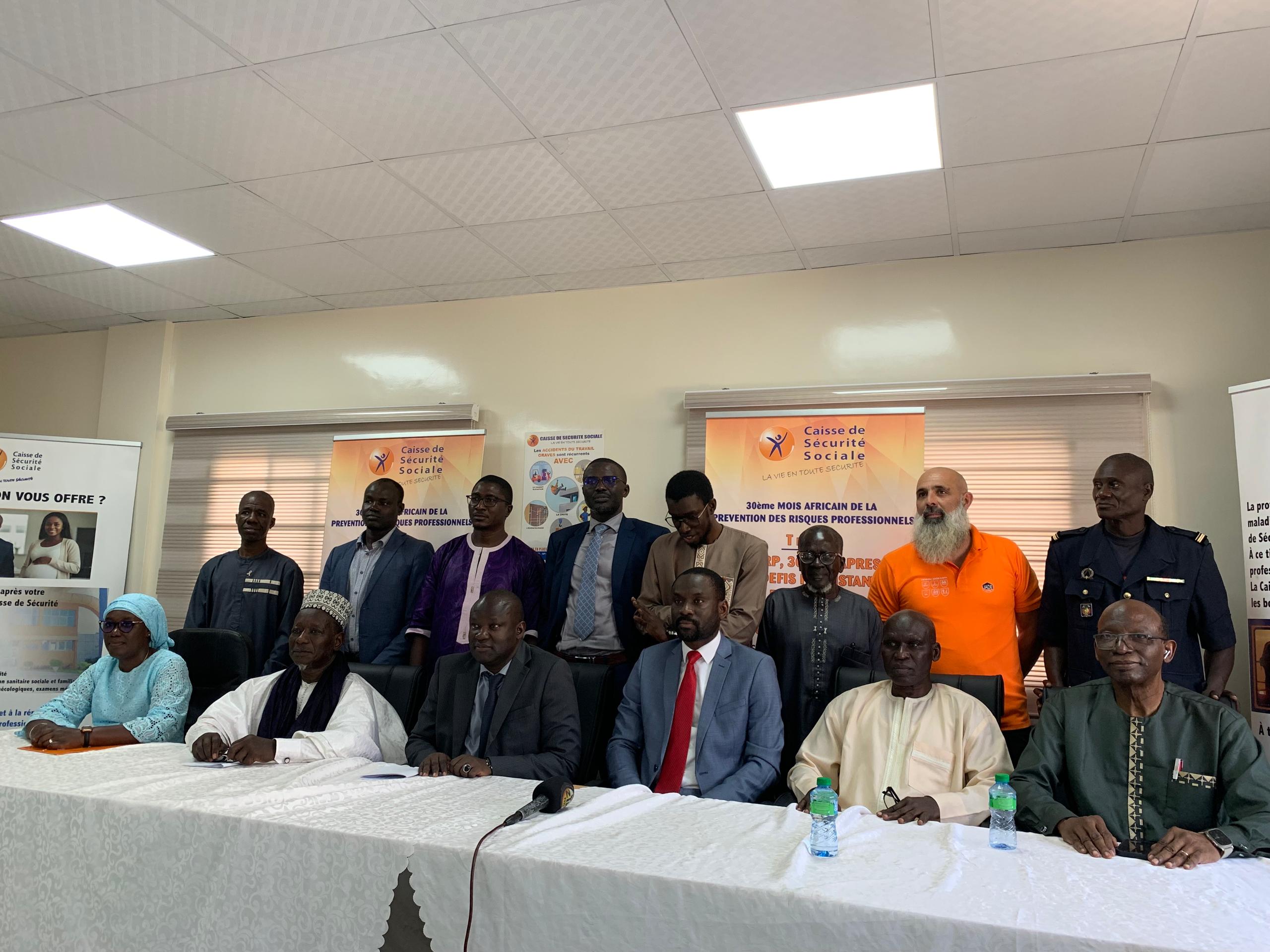 La Caisse de Sécurité et Sociale lance le “30ème mois de la journée africaine de la prévention des risques professionnels” La Caisse de Sécurité et Sociale lance le “30ème mois de la journée africaine de la prévention des risques professionnels”