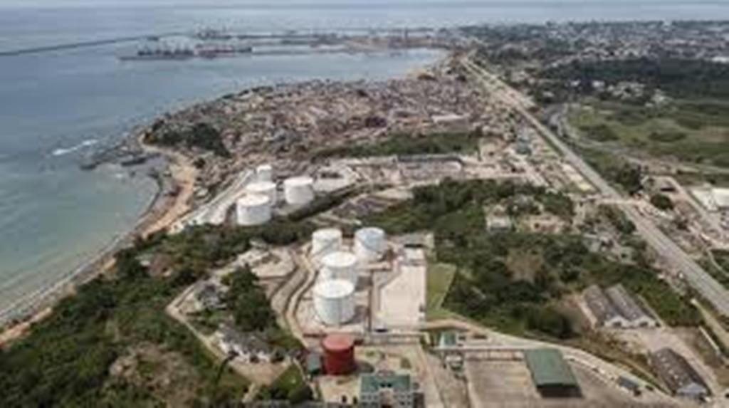 Après le Mozambique, le Ghana boycotte à son tour un sommet sur l'énergie en Afrique organisé à Londres