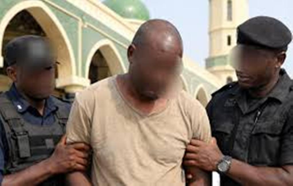 Grand-Yoff : un individu arrêté pour vol dans la mosquée d’Arafat