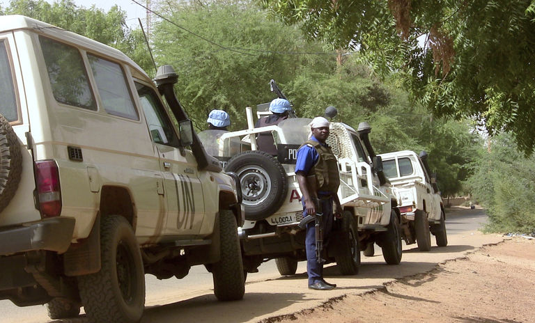Mali-Un casque bleu et trois civils tués dans une attaque d’AQMI contre l’ONU