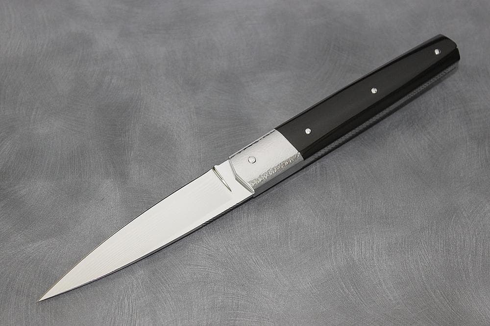 Dakar : une femme de 21 ans déférée au parquet pour avoir poignardé son ami