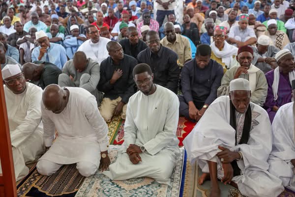 Kolda : Le Président de la République à la rencontre des fidèles de la Grande Mosquée.