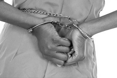 Parcelles Assainies : une mère de famille condamnée à 10 jours de  prison ferme pour le vol d’un Bazin Getzner