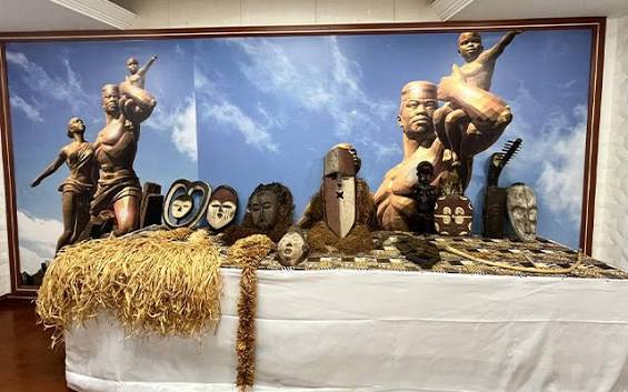 Patrimoine : Le Monument de la Renaissance africaine s’enrichit de douze pièces gabonaises