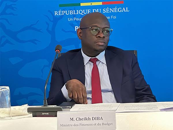 Finances publiques : Entre rigueur trimestrielle et gestion de la "dette dissimulée", Cheikh Diba s'explique