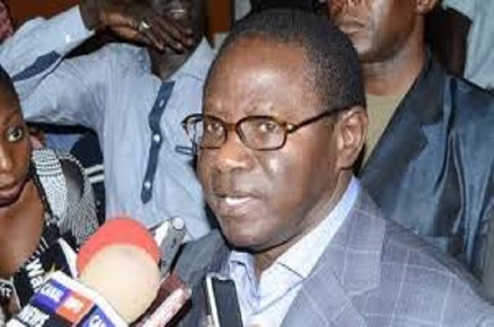 Pape Diop sur la crise scolaire : « les enseignants doivent être beaucoup plus flexible pour sauver l’année »