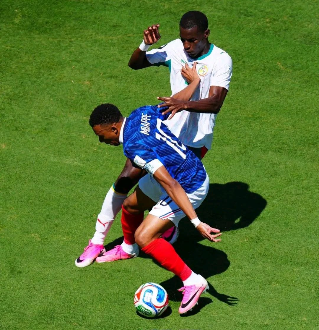 Coupe du monde 2026 : le Sénégal s’incline face à une France plus réaliste