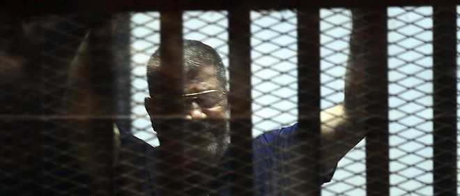 Égypte : Mohamed Morsi une nouvelle fois condamné à la prison à vie