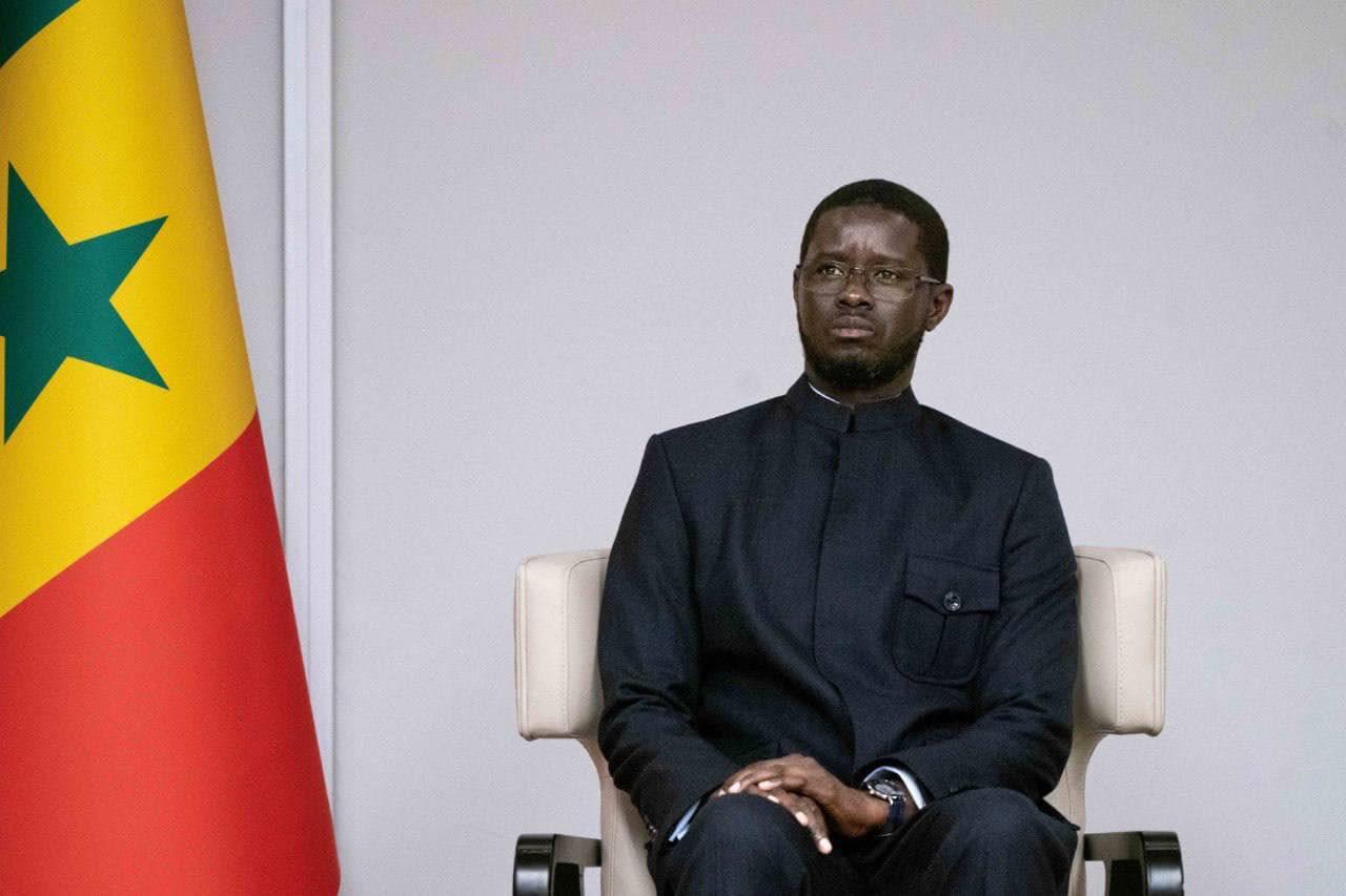 Réorganisation de l’État : Publication du décret fixant la répartition des services de la République