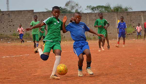 Kaffrine : le ministère de l’Éducation remet des équipements estimés à 900 000FCFA pour la promotion les valeurs du sport scolaire