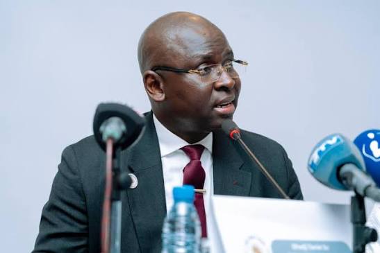 Réviser l'irrévisable? La réforme constitutionnelle de 2026 à l’épreuve de l’article 103 de la Constitution sénégalaise Par Dr El hadji Daniel SO
