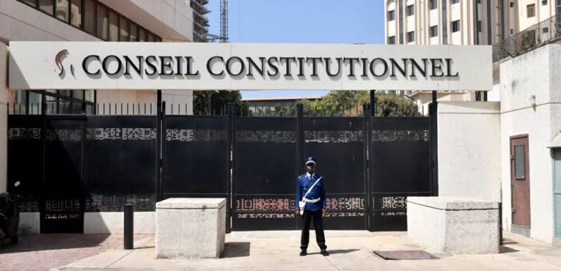 Justice constitutionnelle : la loi de révision constitutionnelle définitivement déclarée non conforme par les Sages