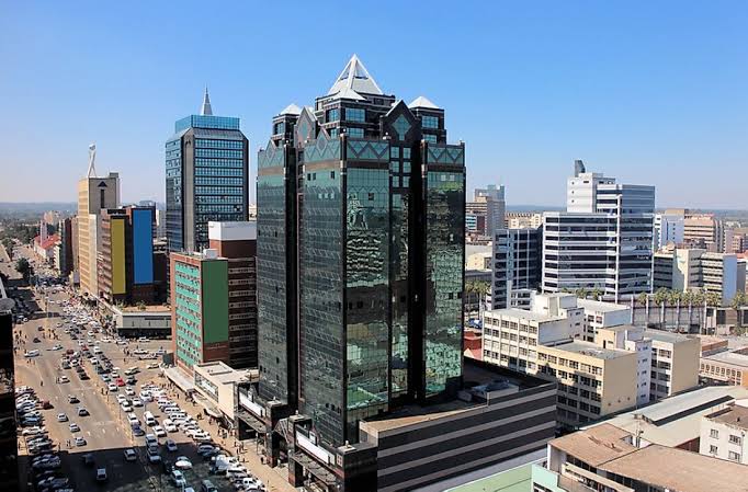 Zimbabwe: l'opposition, la société civile et les Églises se mobilisent contre le changement de Constitution