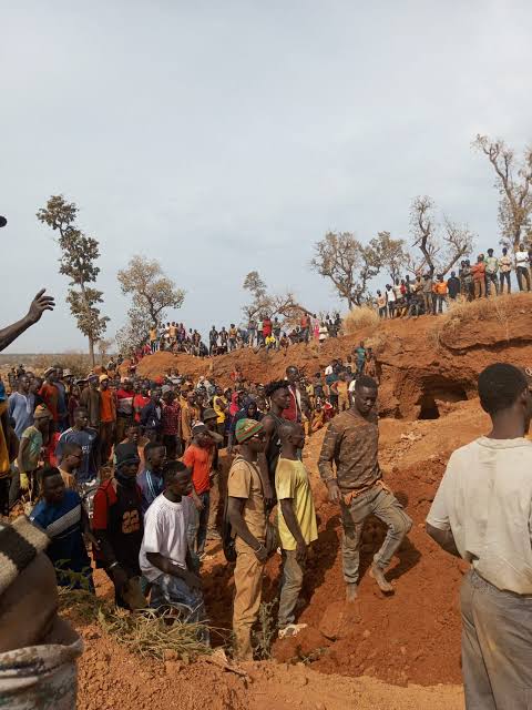 ​Kédougou : un mort et trois blessés « très graves » dans un nouvel éboulement sur un site d’orpaillage clandestin