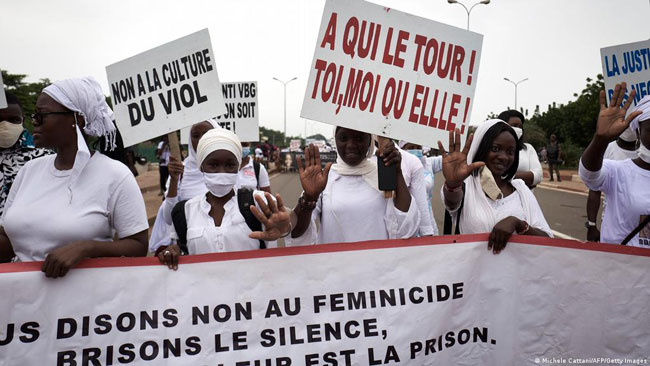 Série de violences sur des femmes : le ministère de la Famille s’indigne et invite à signaler tout acte de ce genre Série de violences sur des femmes : le ministère de la Famille s’indigne et invite à signaler tout acte de ce genre
