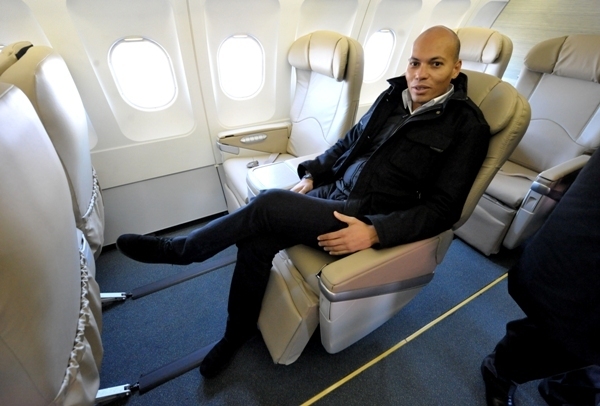 Pourquoi un jet privé du gouvernement de Qatar pour transporter Karim Wade?