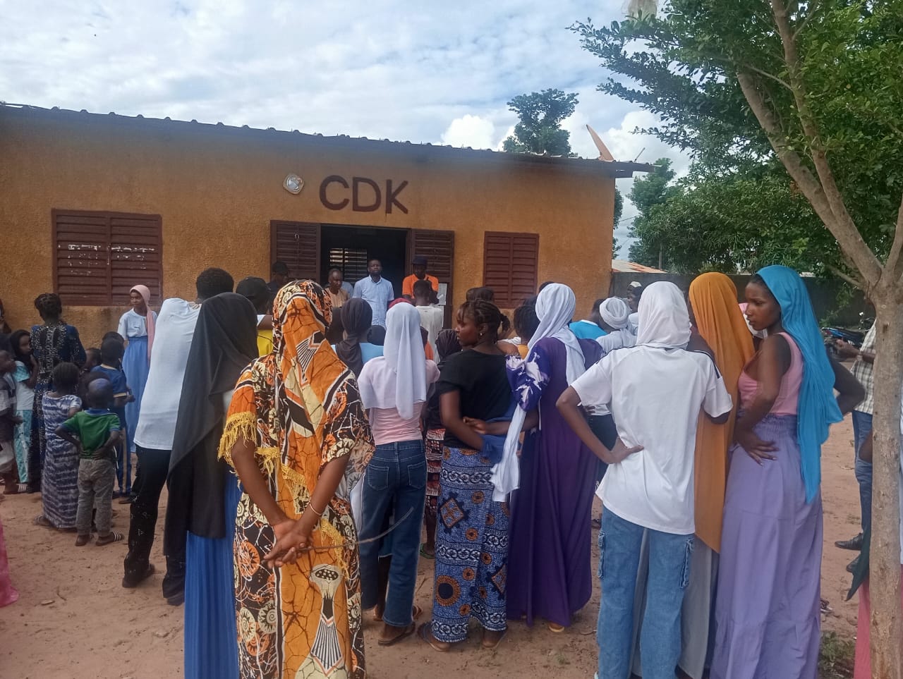 Résultats du BFEM à Kolda : le lycée de Médina El Hadji obtient un taux de réussite de 86,66 % au premier tour Résultats du BFEM à Kolda : le lycée de Médina El Hadji obtient un taux de réussite de 86,66 % au premier tour