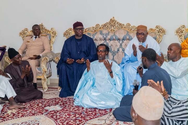 Visite à Ndiassane : le ministre de l’Intérieur sollicite des prières pour la paix et la stabilité du Sénégal 